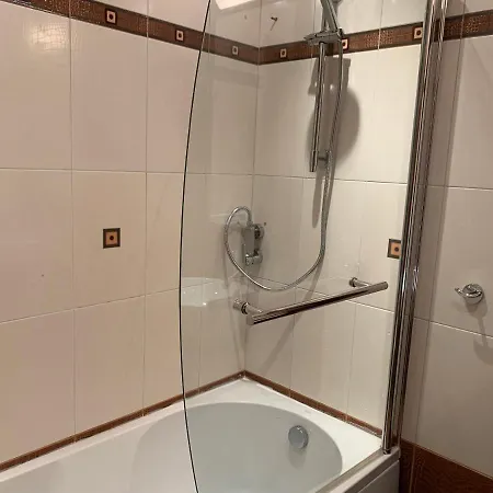 Central And Spacious Апартаменты София